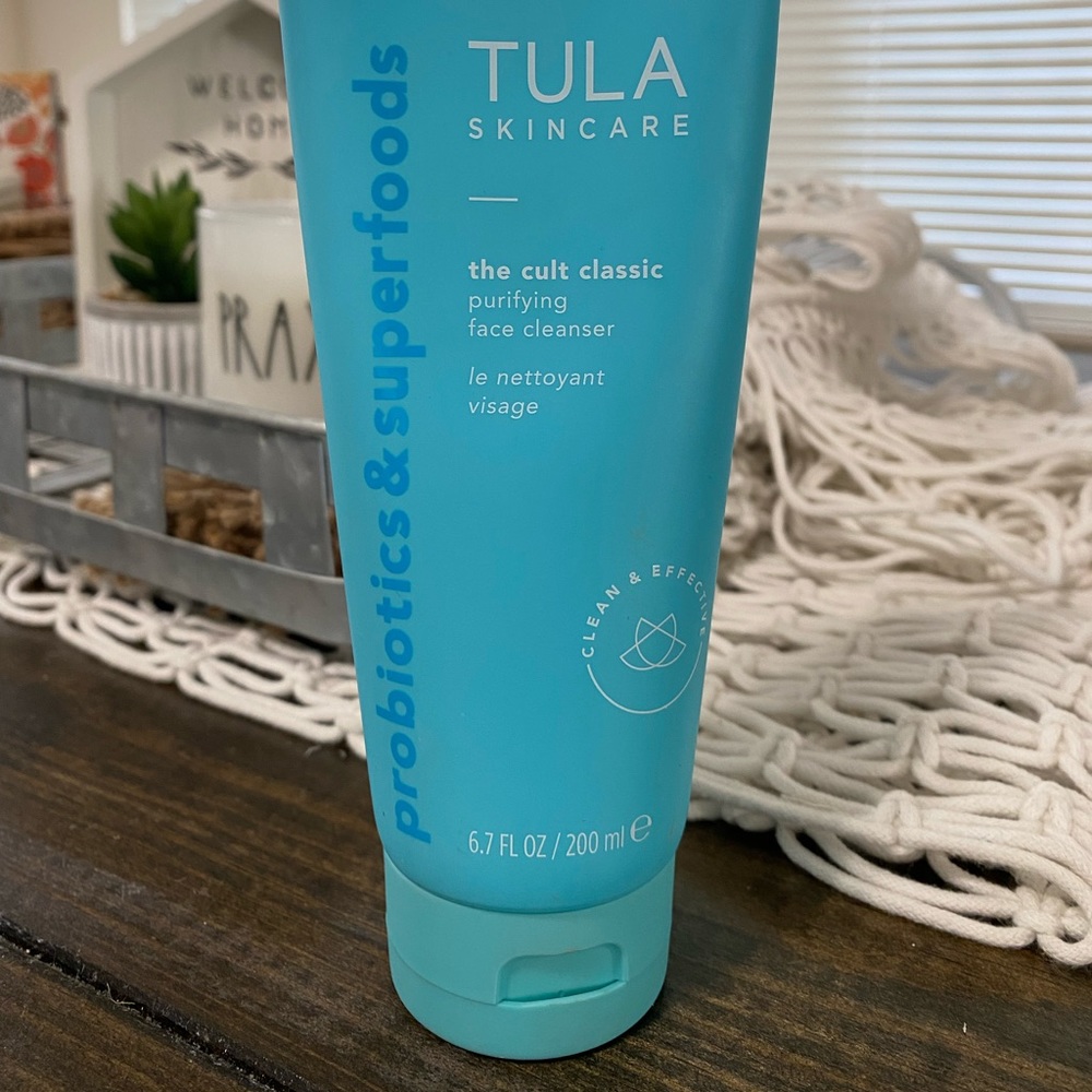 TULA The Cult Classic Face Cleanser